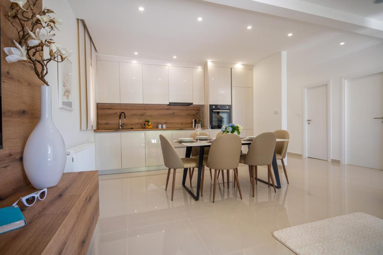 Garden Apartment Pakoštane エクステリア 写真